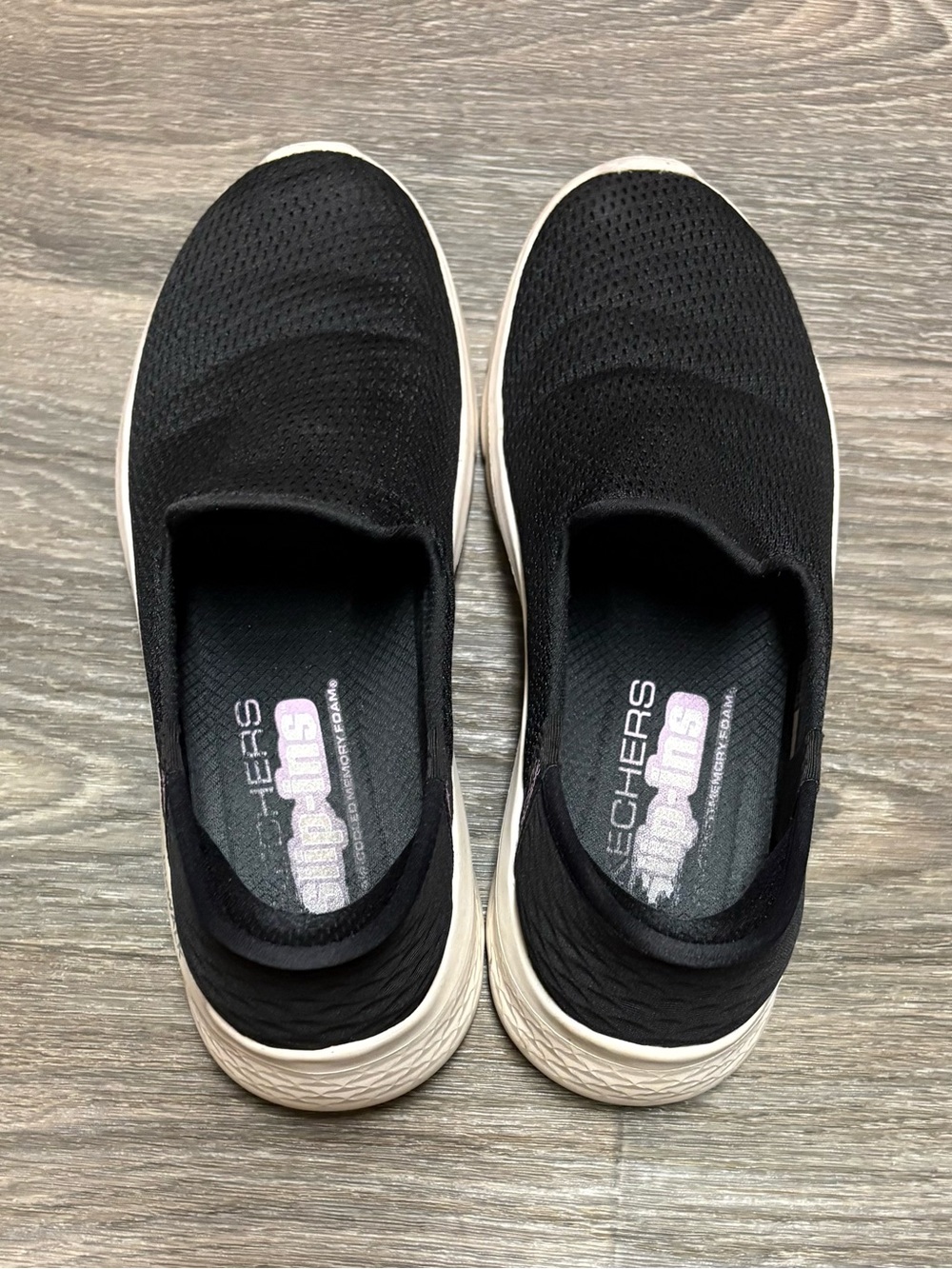 Skechers Size 7 Women's Black Knit Slip-On Sneakers with White Sole